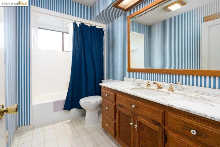 25 Cristine Ln, Oakley, California 94561