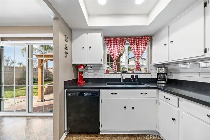 2532 S Pinehurst Place, Ontario, California 91761