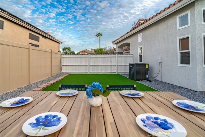 22933 Mission Bells Street, Corona, California 92883