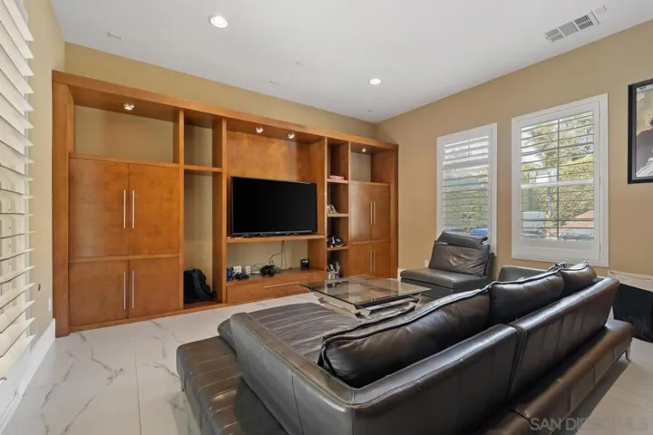 619 Via Maggiore, Chula Vista, California 91914