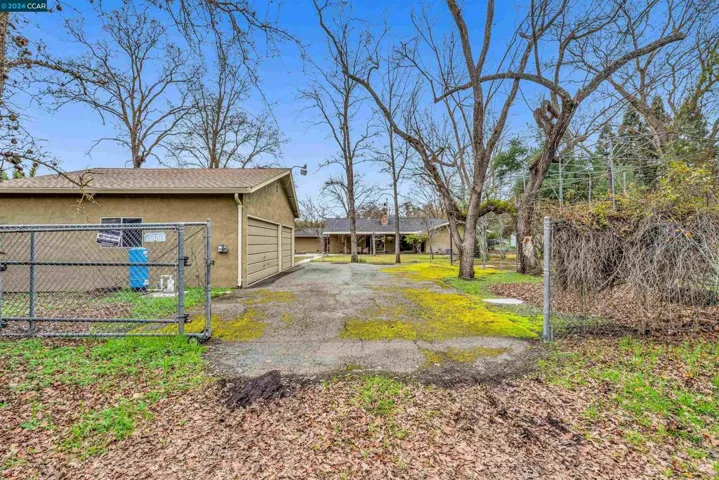 2129 Youngs Ct, Walnut Creek, California 94596