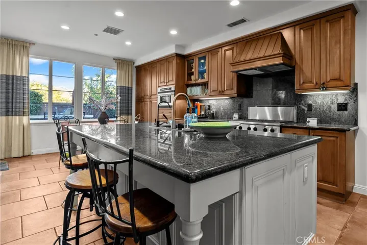 5 Fallow Lane, Ladera Ranch, California 92694