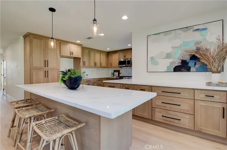 Abundance of Quartz Countertops