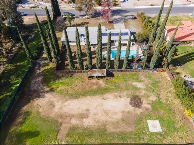 30150 Emerald Lane, Hemet, California 92543