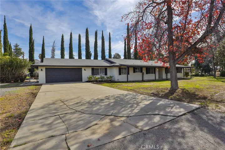 30150 Emerald Lane, Hemet, California 92543
