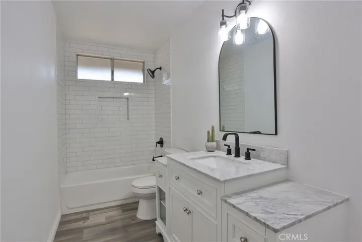 30150 Emerald Lane, Hemet, California 92543