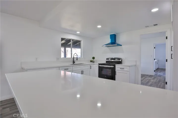 30150 Emerald Lane, Hemet, California 92543