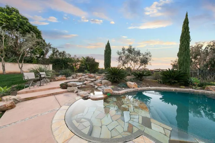 Swimming Pool/Hot Tub/Sauna