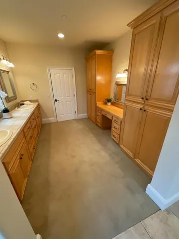 16420 W La Chiquita Avenue, Los Gatos, California 95032