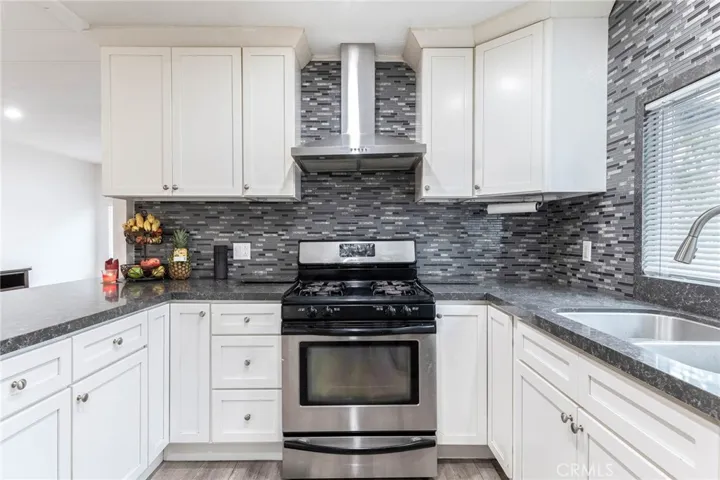 15445 Cobalt St 156, Sylmar, California 91342