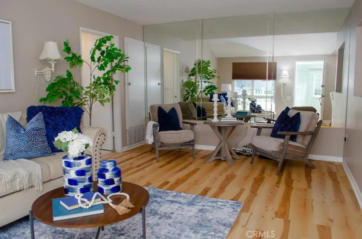 19009 Avenue Of The Oaks, Newhall, California 91321