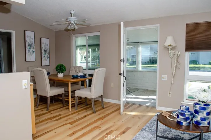 19009 Avenue Of The Oaks, Newhall, California 91321