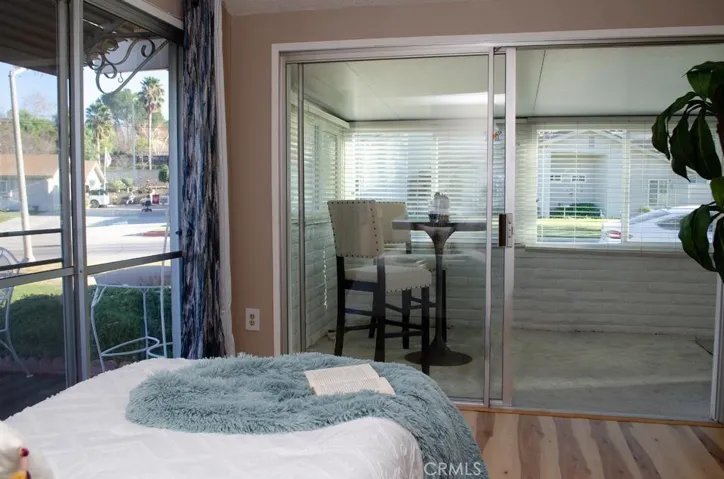 19009 Avenue Of The Oaks, Newhall, California 91321