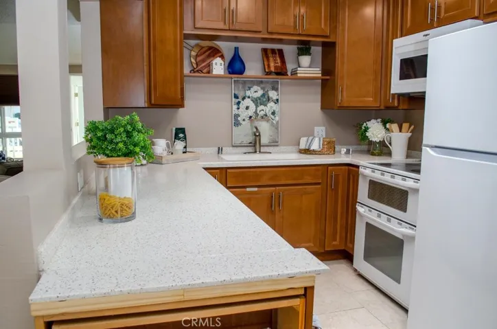 19009 Avenue Of The Oaks, Newhall, California 91321