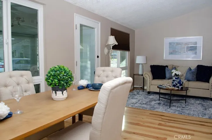 19009 Avenue Of The Oaks, Newhall, California 91321
