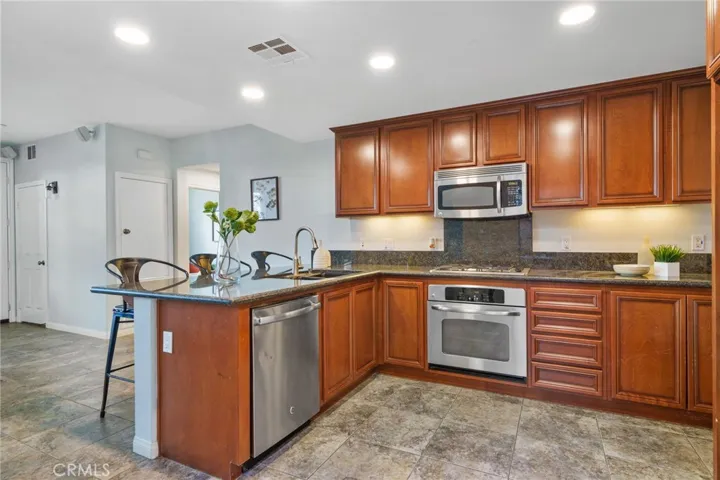 15870 Main Street, Chino, California 91708