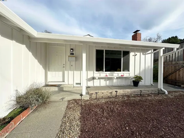 2872 Flannery Rd, San Pablo, California 94806-9999