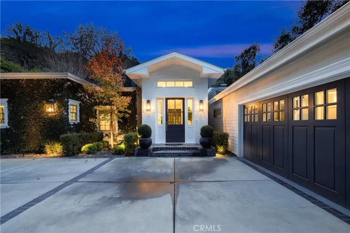 3555 Valley Meadow Road, Sherman Oaks, California 91403