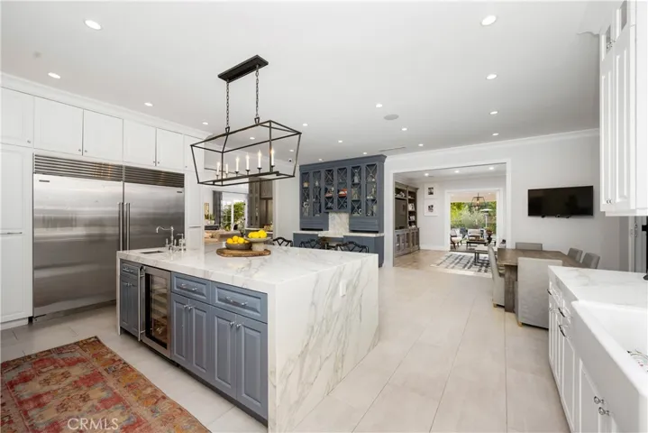 3555 Valley Meadow Road, Sherman Oaks, California 91403