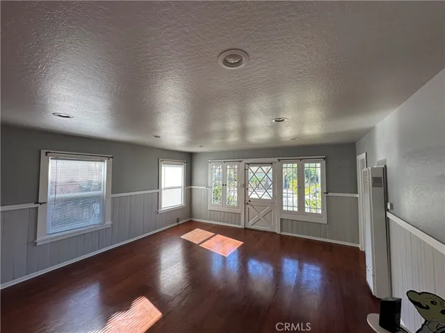 724 N Cleveland Street, Oceanside, California 92054