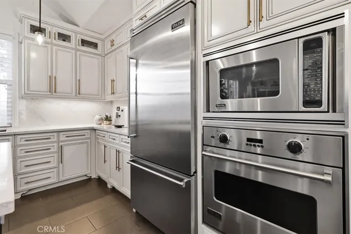 4711 Winthrop Drive, Huntington Beach, California 92649