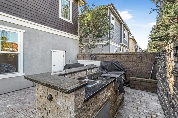 4711 Winthrop Drive, Huntington Beach, California 92649