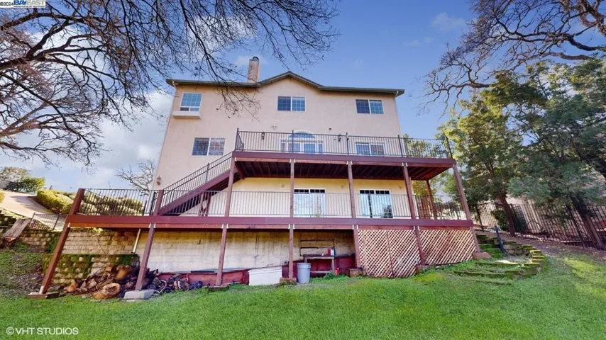2409 Ruby Ct, Rocklin, California 95677