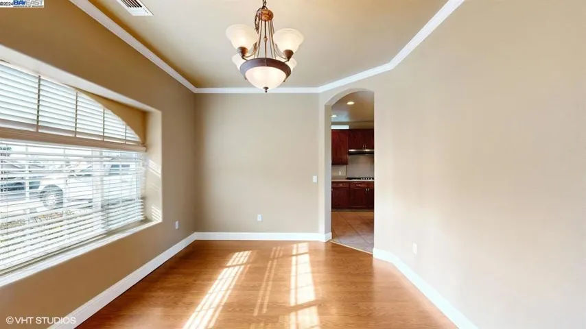 2409 Ruby Ct, Rocklin, California 95677