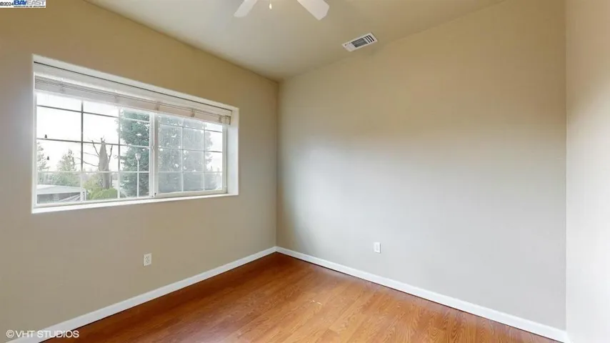 2409 Ruby Ct, Rocklin, California 95677