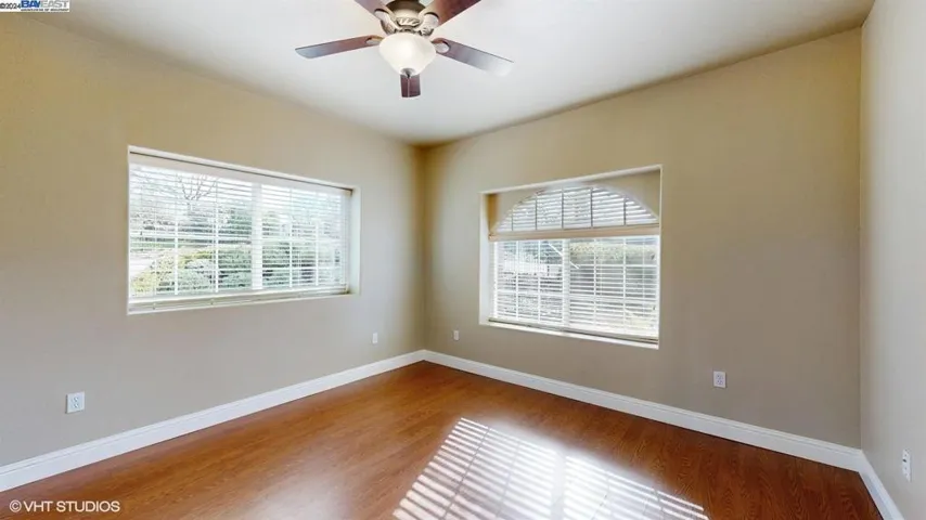 2409 Ruby Ct, Rocklin, California 95677