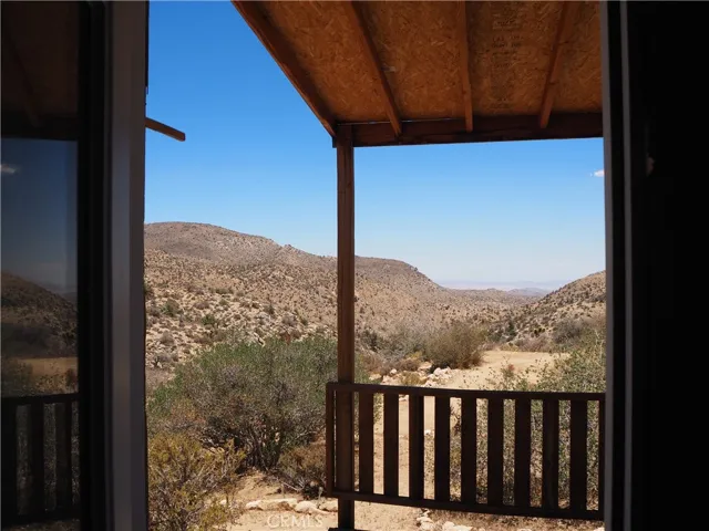 Pic from inside looking out the open side door.