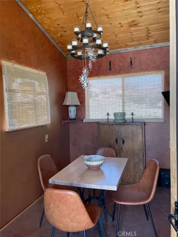 Room of the kitchen furnished.