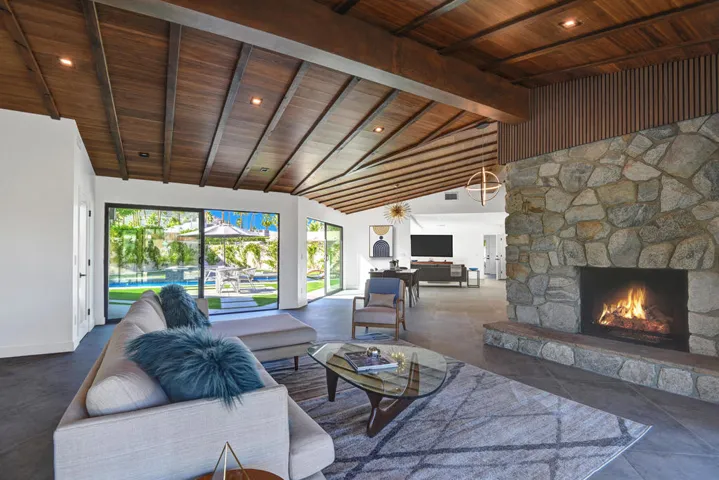LIVING ROOM REVERSE.jpg mls