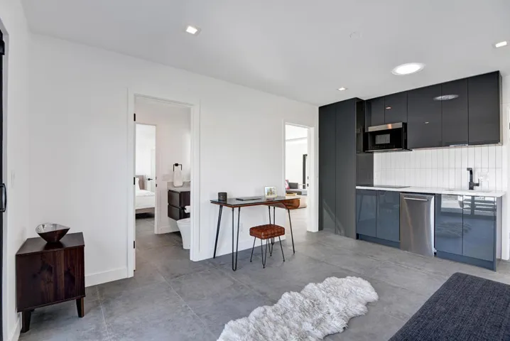 ATTACHED CASITA LIVING SPACE.jpg mlls