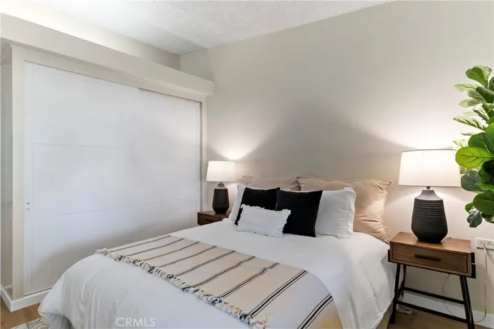 13560 Medinac Lane M5-102l, Seal Beach, California 90740
