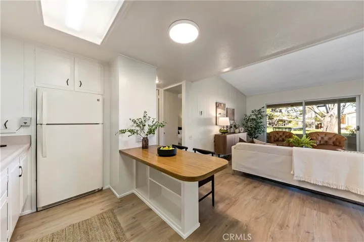 13560 Medinac Lane M5-102l, Seal Beach, California 90740