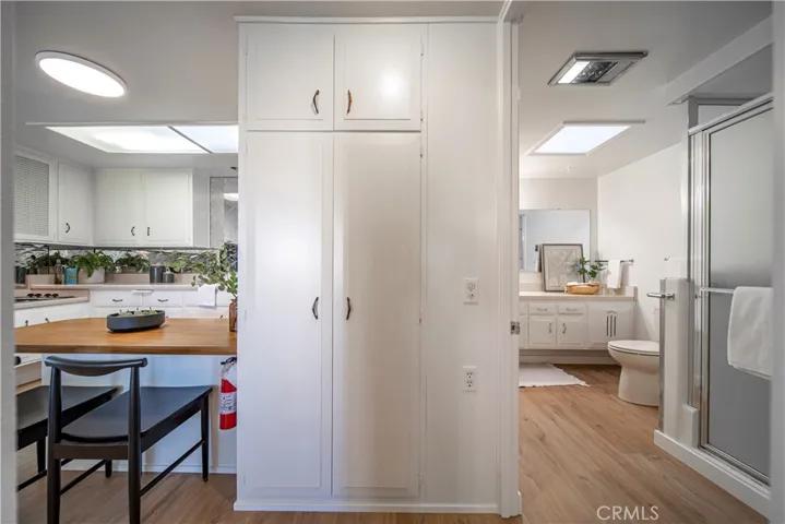 13560 Medinac Lane M5-102l, Seal Beach, California 90740