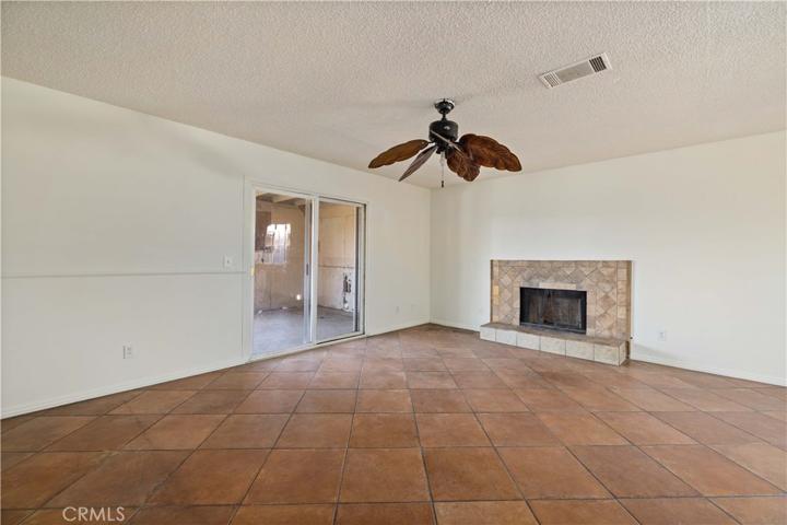 37213 Sabal Avenue, Palmdale, California 93552