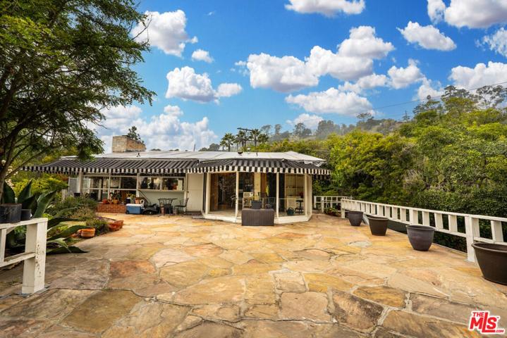 8141 Cornett Drive, Los Angeles, California 90046