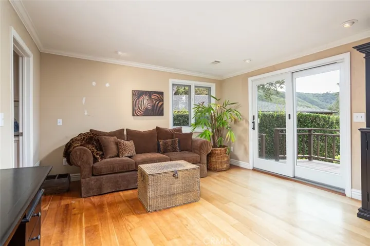 1415 Bluebird Canyon Drive, Laguna Beach, California 92651