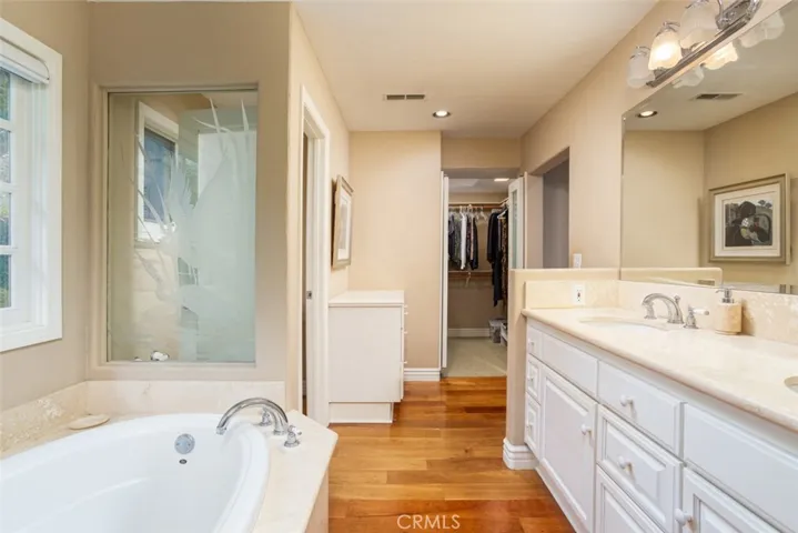 1415 Bluebird Canyon Drive, Laguna Beach, California 92651