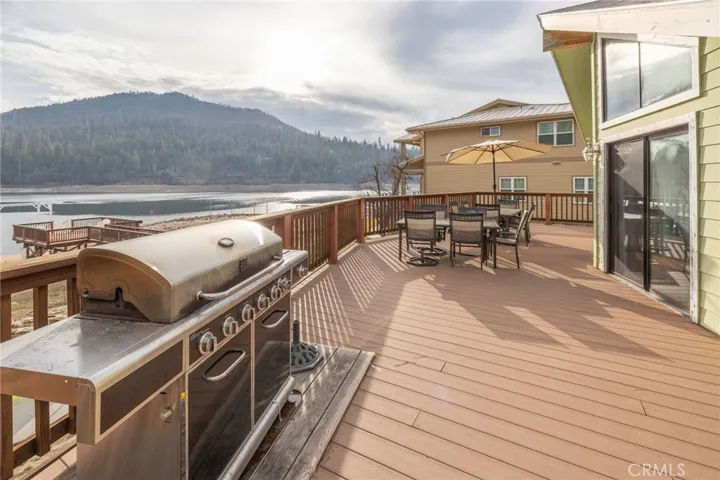 main level deck facing lake