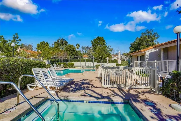 2218 Olivewood Drive, Thousand Oaks, California 91362