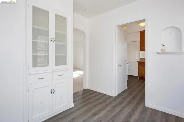 541 45th Street, Oakland, California 94609-2025