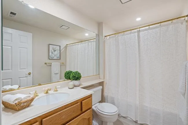 2101 Ornellas Drive, Milpitas, California 95035