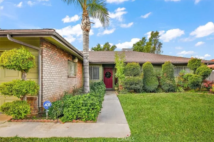 840 S Wisteria Avenue, Bloomington, California 92316