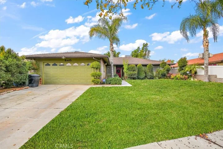 840 S Wisteria Avenue, Bloomington, California 92316