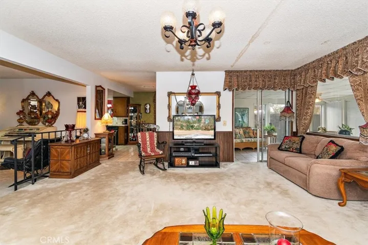 840 S Wisteria Avenue, Bloomington, California 92316