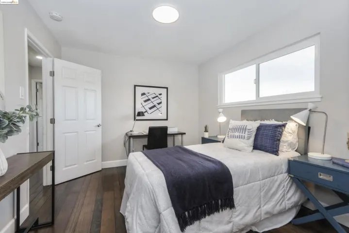 33 Oak Hill Cir, Oakland, California 94605
