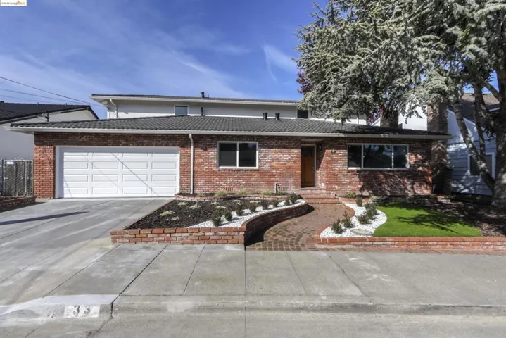 33 Oak Hill Cir, Oakland, California 94605